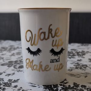 White Glass - Wake Up and Make Up Brush Holder